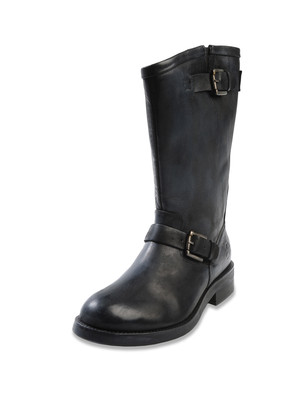 DIESEL Footwear Dress Shoes Size 9 85 75 7 6 10 Item 44277128